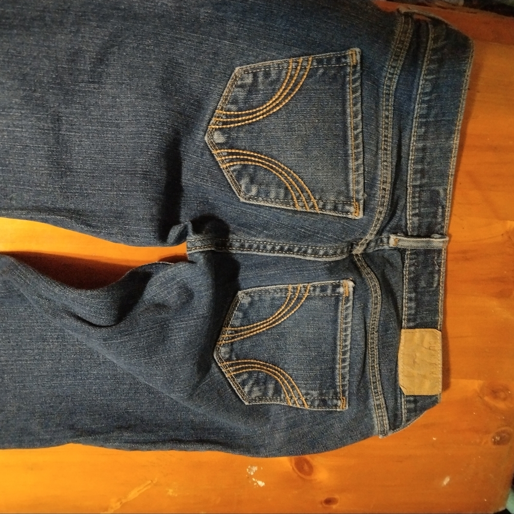 Size zero Hollister jeans